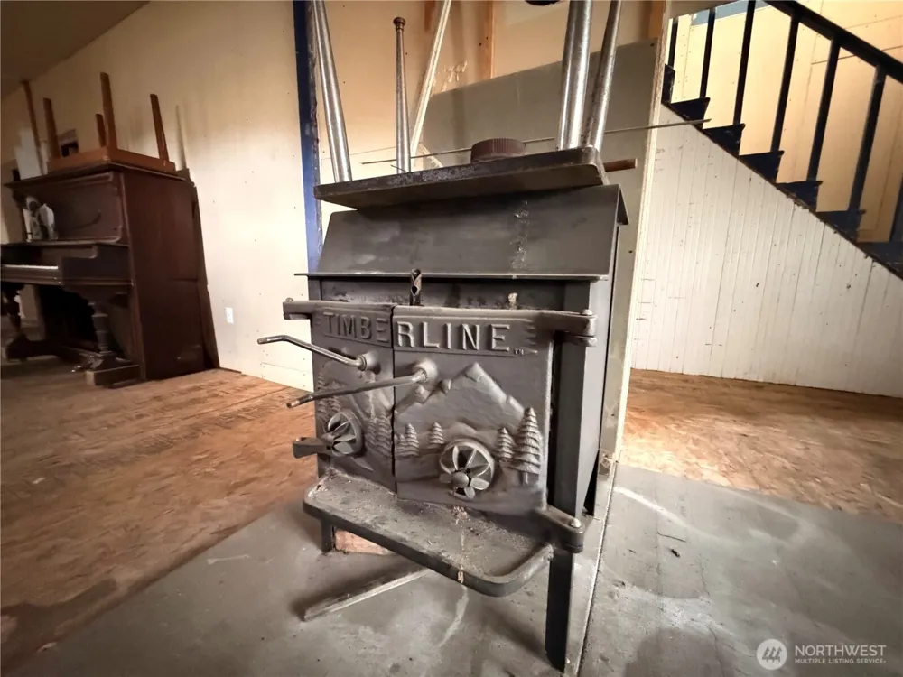 1308 Juniper Street Oroville, WA 98844