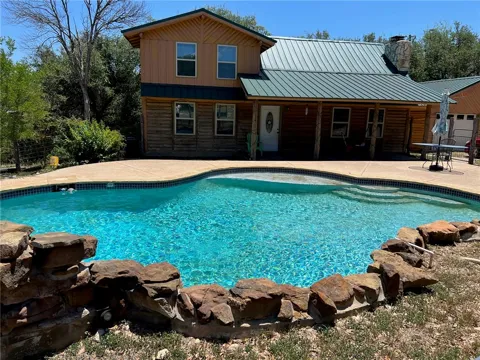 1215 Agarita Drive