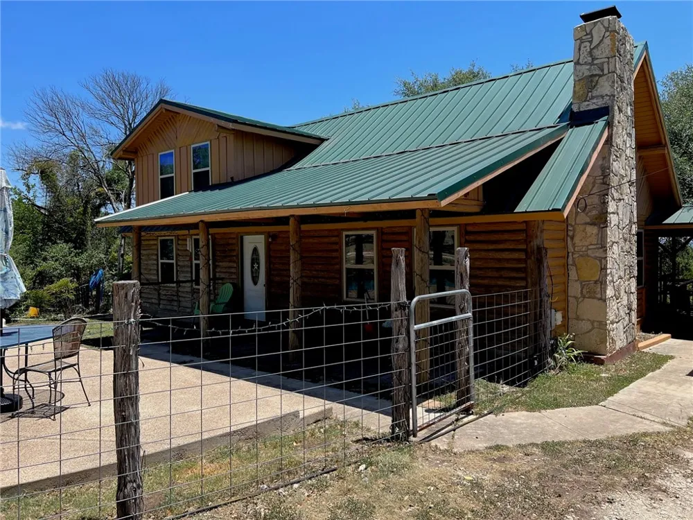 1215 Agarita Drive Fischer, TX 78623