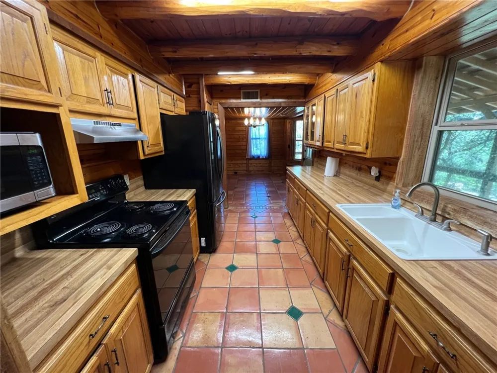 1215 Agarita Drive Fischer, TX 78623