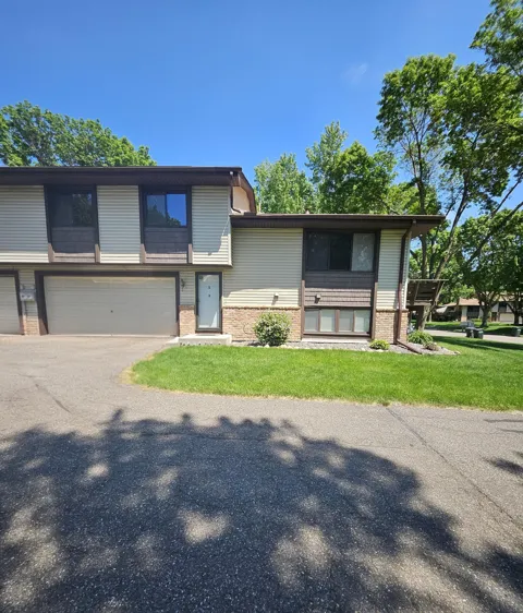 3900 Brookdale Circle
