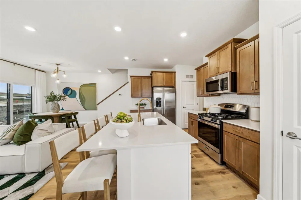 674 Tulare Terrace Newport, MN 55055