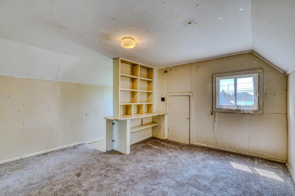 4106 E 1st Street Superior, WI 54880