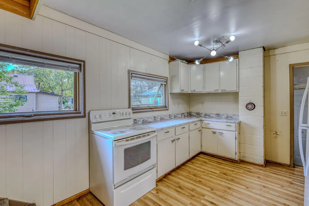 4106 E 1st Street Superior, WI 54880