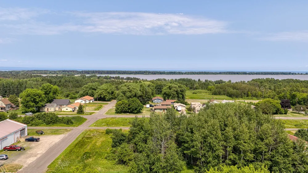 4106 E 1st Street Superior, WI 54880