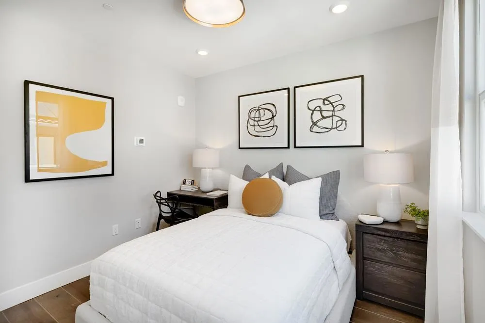 2108 Latham Street Mountain View, CA 94040