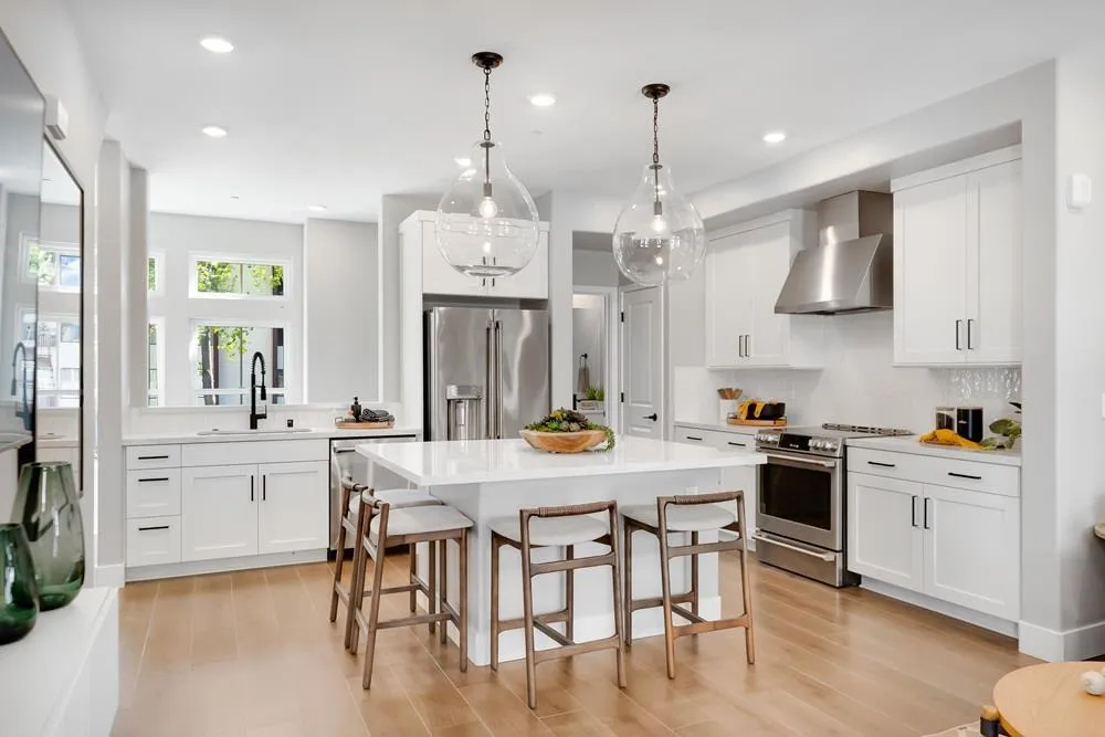 2108 Latham Street Mountain View, CA 94040