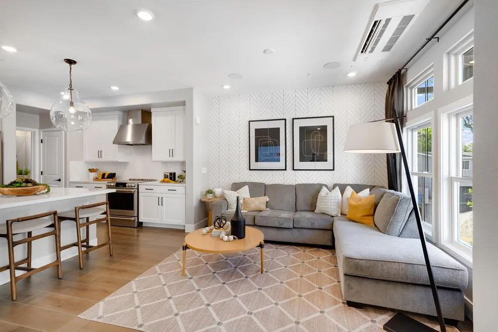 2108 Latham Street Mountain View, CA 94040