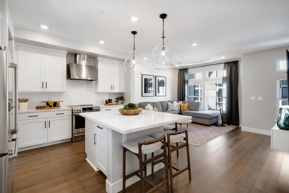 2108 Latham Street Mountain View, CA 94040