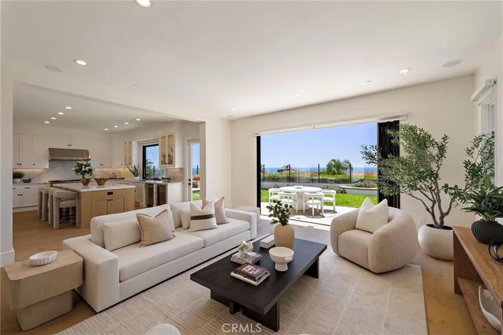 8 Baffin Bay Newport Coast, CA 92657