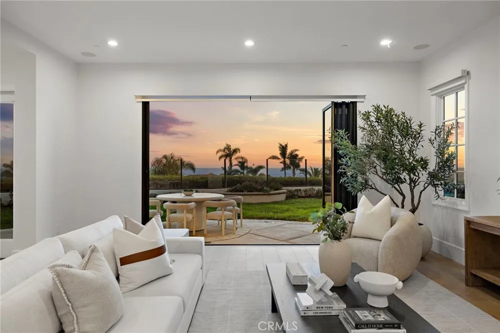 8 Baffin Bay Newport Coast, CA 92657