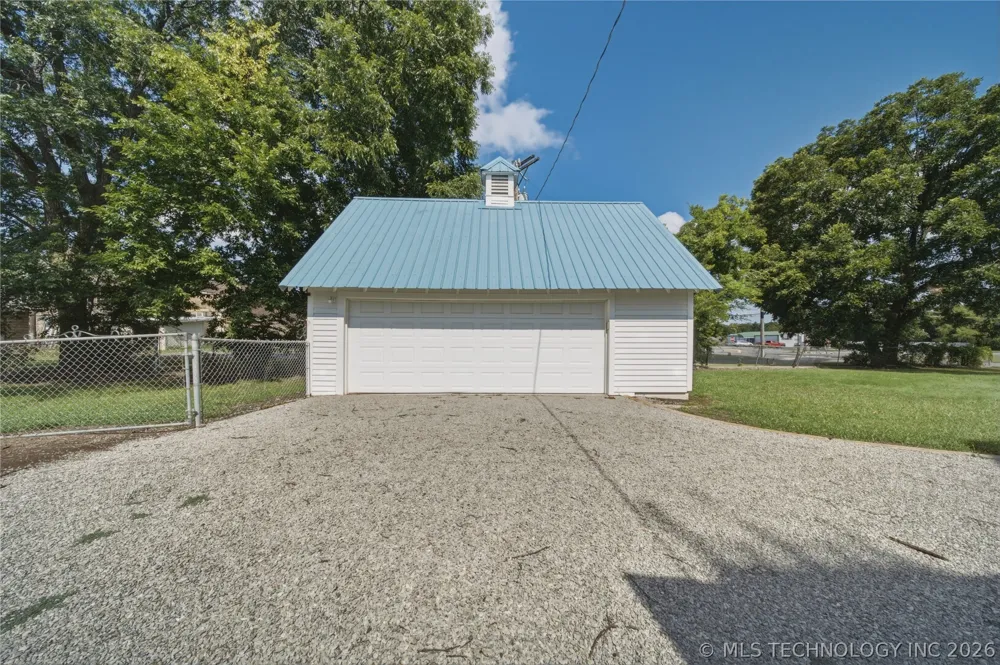 14 E Smith Avenue McAlester, OK 74501