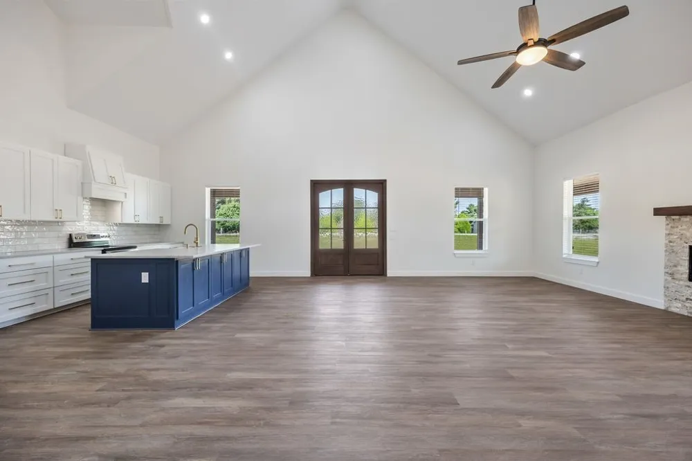 181 County Road 4757 Rhome, TX 76078