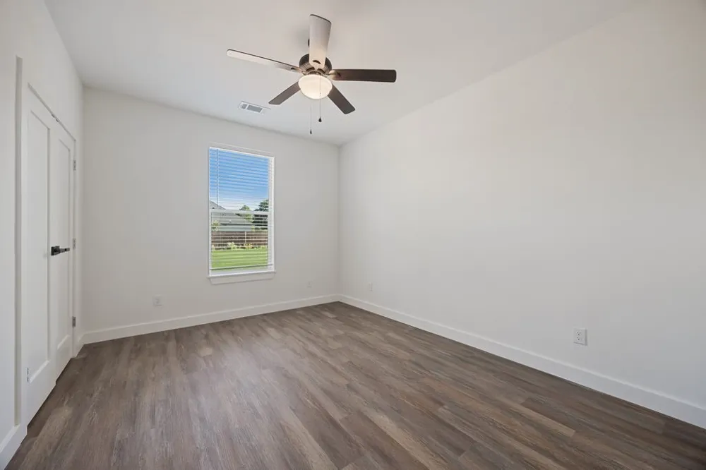 181 County Road 4757 Rhome, TX 76078