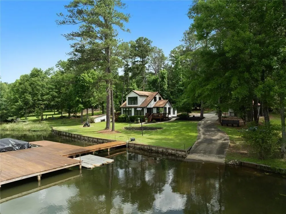112 Sinclair Circle Eatonton, GA 31024