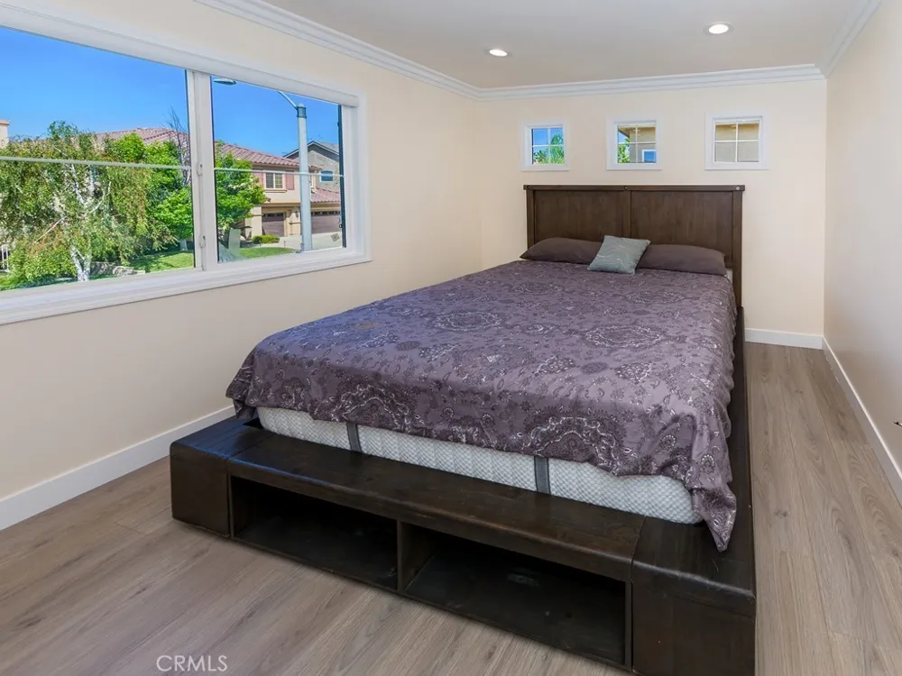 28408 Hidden Hills Drive Saugus, CA 91390