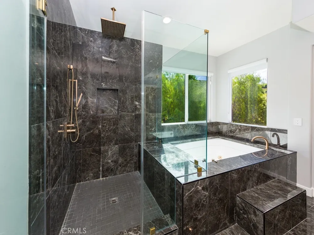 28408 Hidden Hills Drive Saugus, CA 91390
