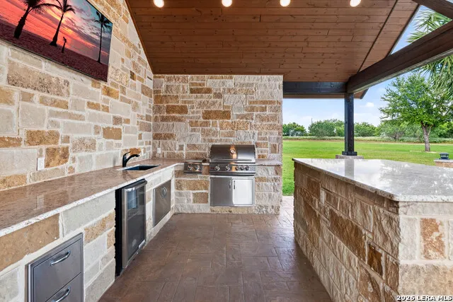 1980 County Road 361 La Vernia, TX 78121