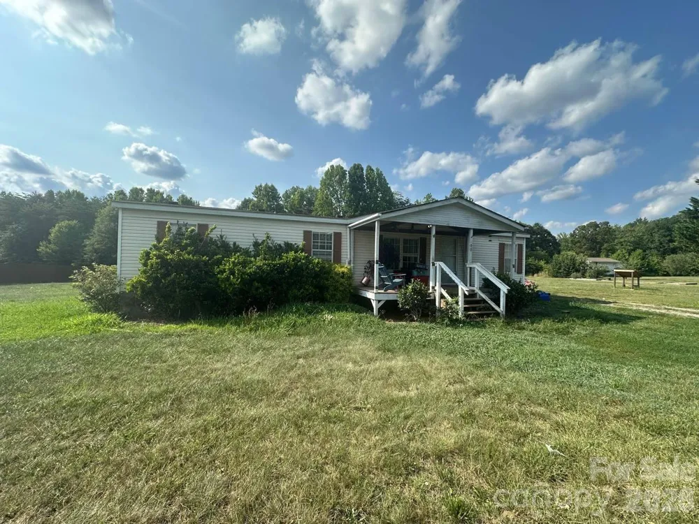 5100 Flay Road Lincolnton, NC 28092