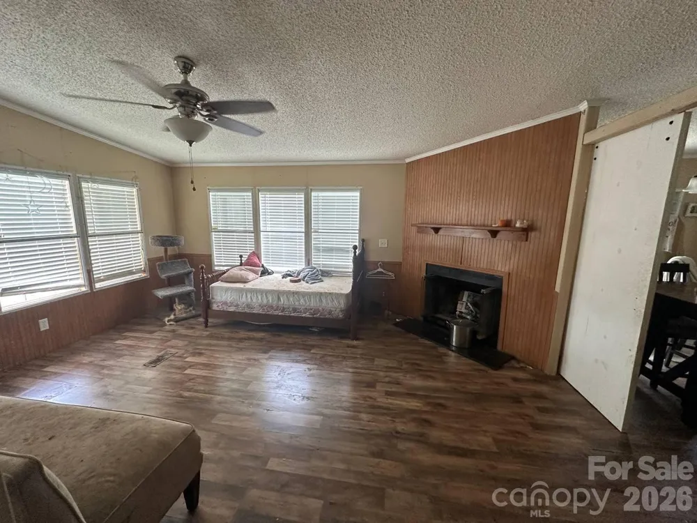 5100 Flay Road Lincolnton, NC 28092