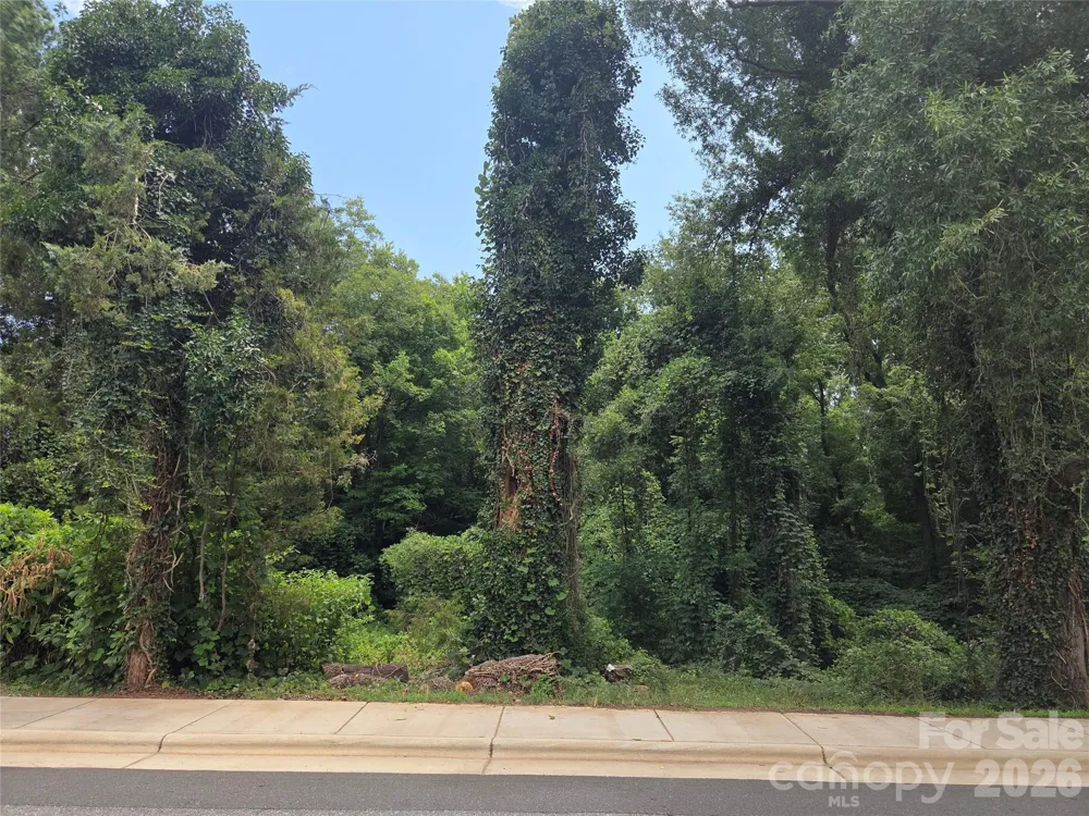 715 Old Charlotte Road SW Concord, NC 28027