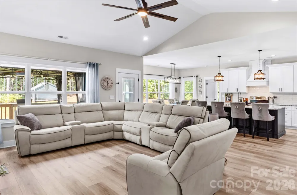 2512 Shuford Road Lincolnton, NC 28092