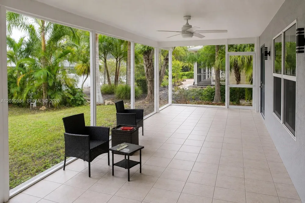 6617 IDLEWILD STREET Fort Myers, FL 33966