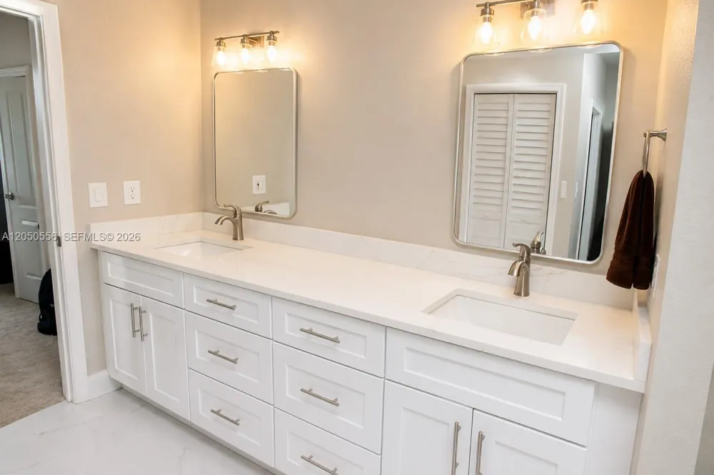 6617 IDLEWILD STREET Fort Myers, FL 33966