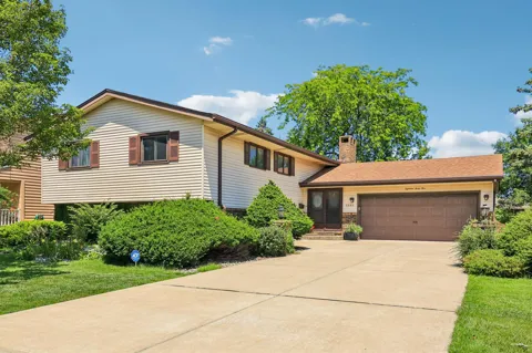 1845 Bluebird Lane