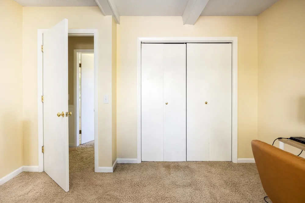 6066 S West Bay Shore Drive Bingham Township, MI 49684