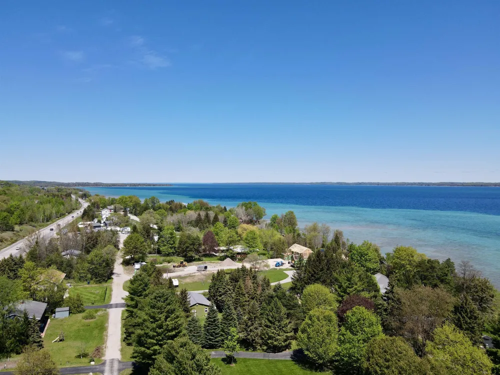 6066 S West Bay Shore Drive Bingham Township, MI 49684