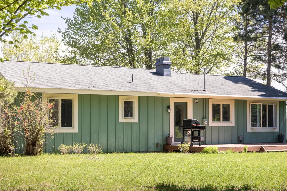 6066 S West Bay Shore Drive Bingham Township, MI 49684