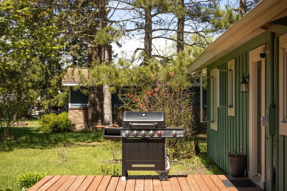 6066 S West Bay Shore Drive Bingham Township, MI 49684