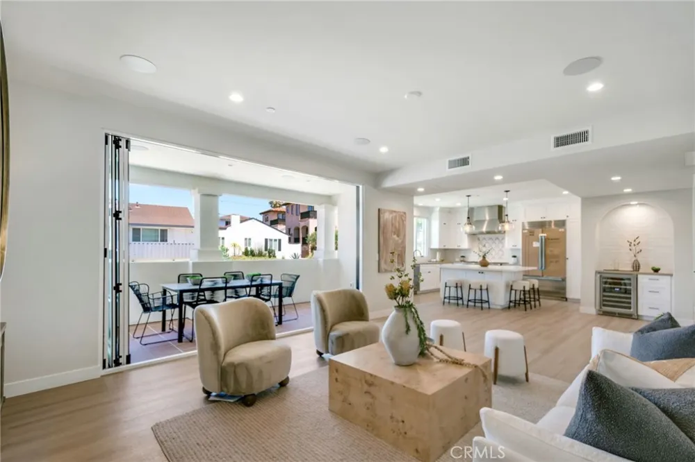 501 Elena #B San Clemente, CA 92672