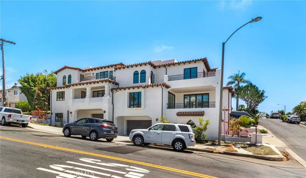 501 Elena #B San Clemente, CA 92672