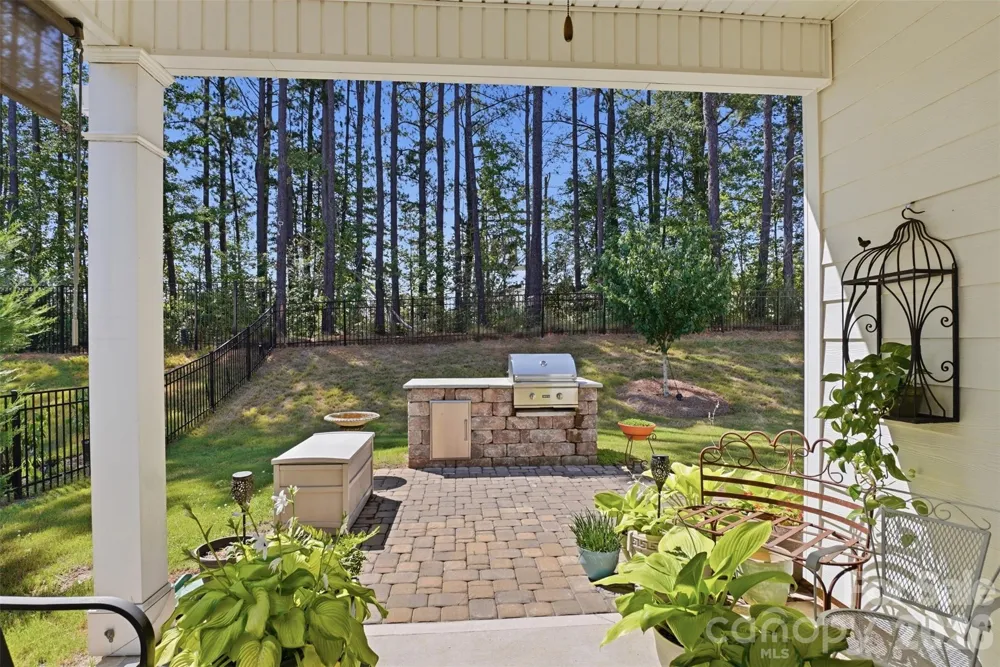 141 Rhuidean Court Troutman, NC 28166