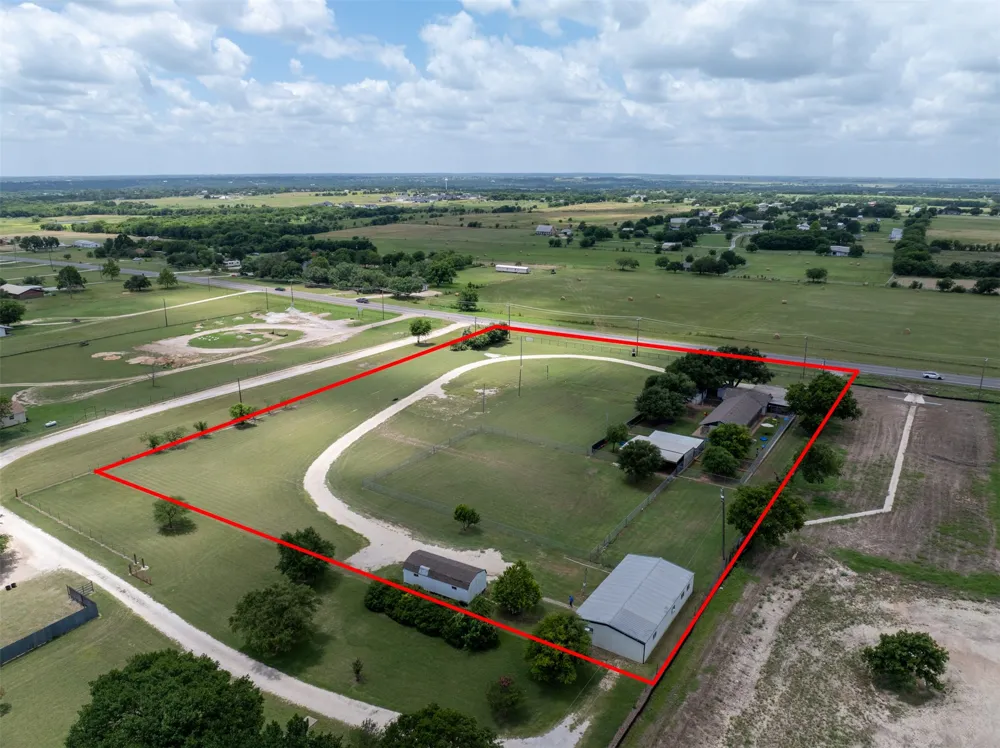 5327 Old Lorena Road Lorena, TX 76655