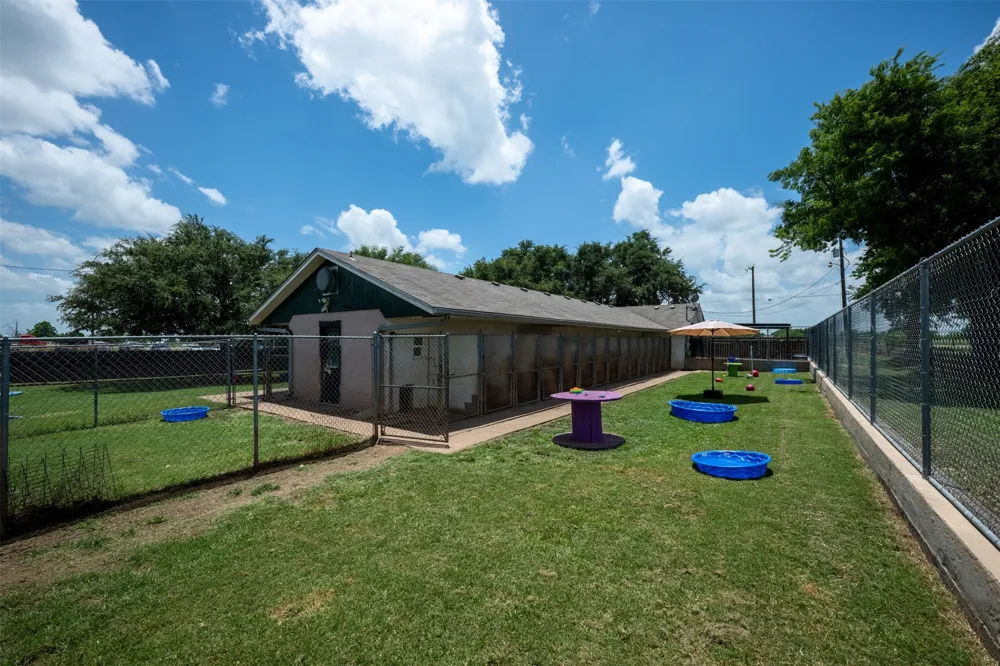 5327 Old Lorena Road Lorena, TX 76655
