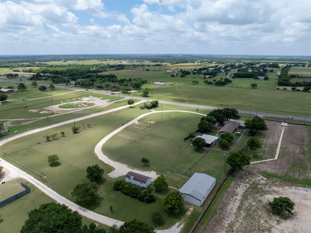 5327 Old Lorena Road Lorena, TX 76655