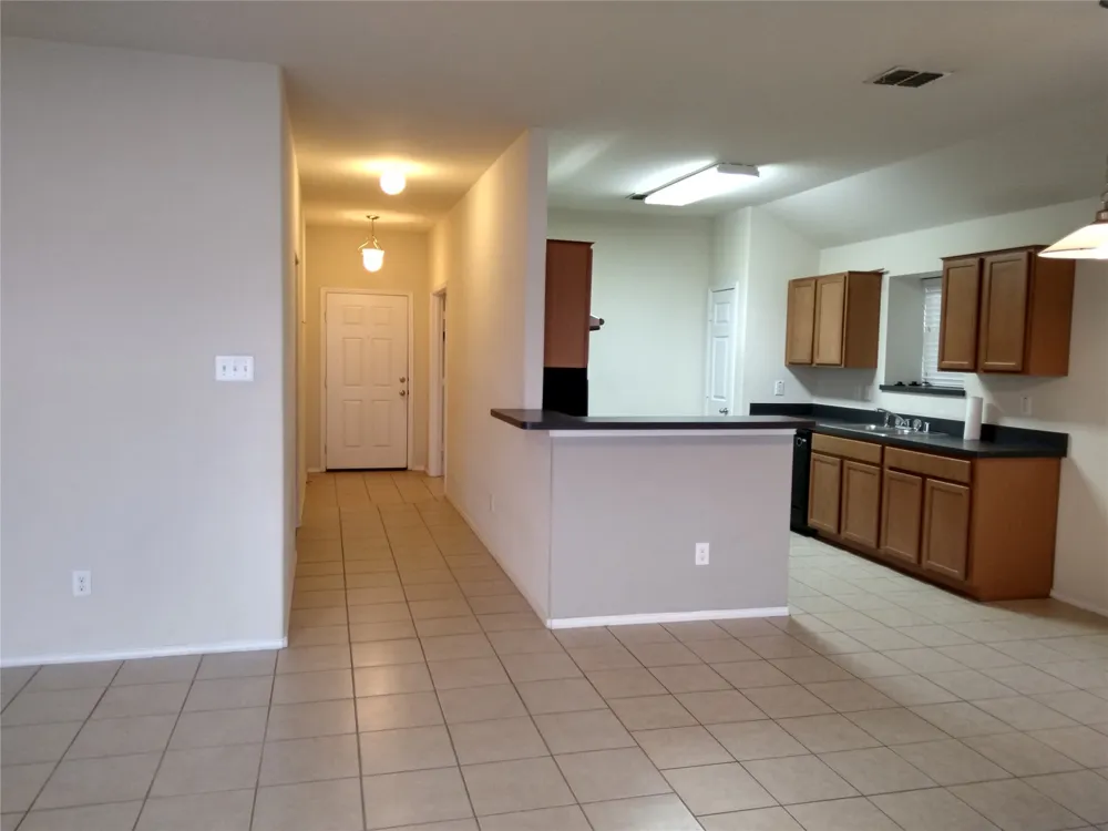 1846 Bayfront Drive Dallas, TX 75051