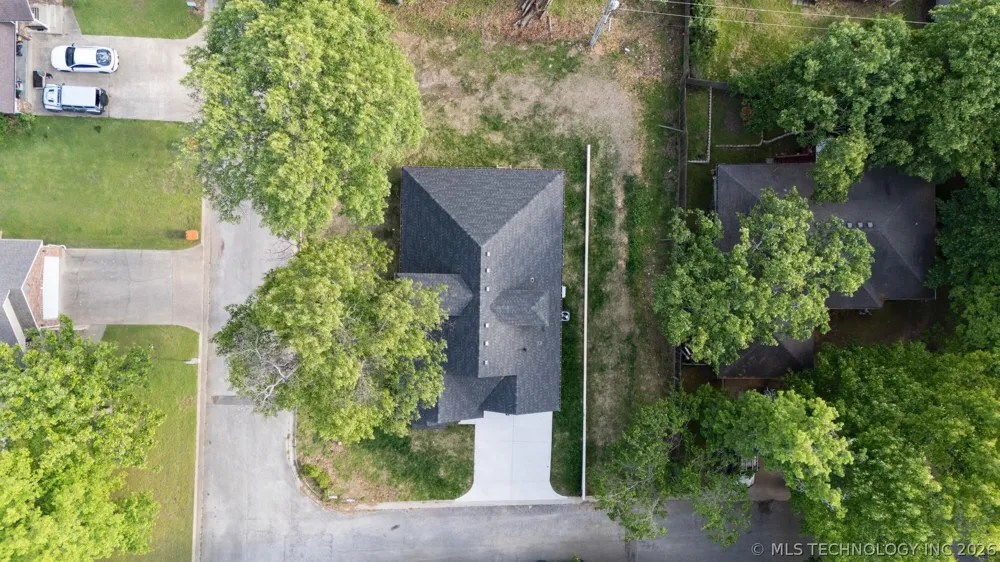 1312 Hummingbird Lane Grove, OK 74344