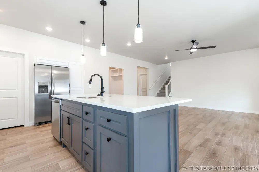 1312 Hummingbird Lane Grove, OK 74344