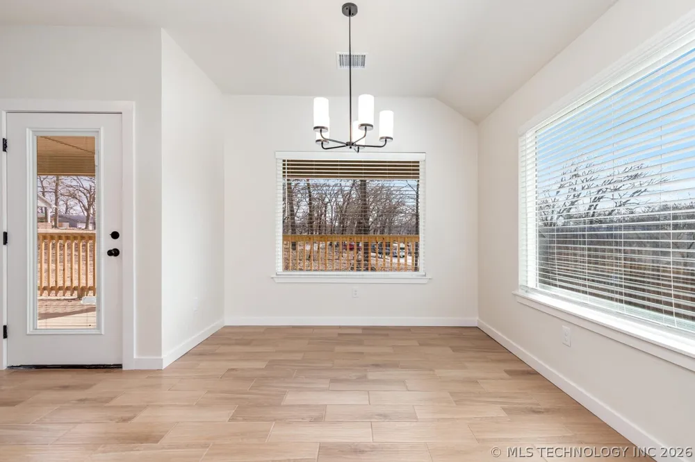 1312 Hummingbird Lane Grove, OK 74344