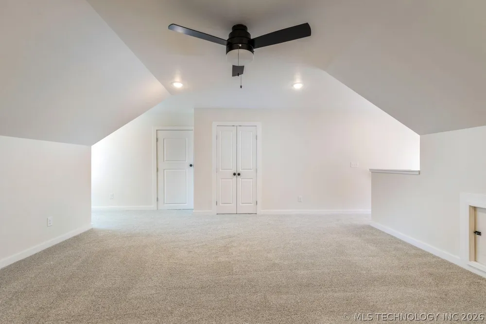 1312 Hummingbird Lane Grove, OK 74344