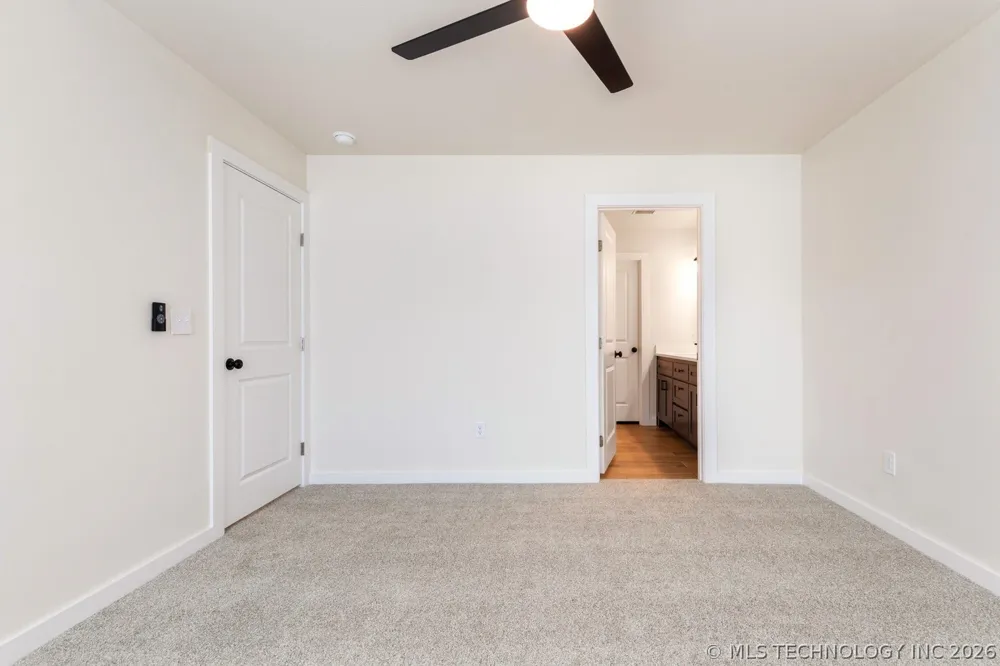 1312 Hummingbird Lane Grove, OK 74344
