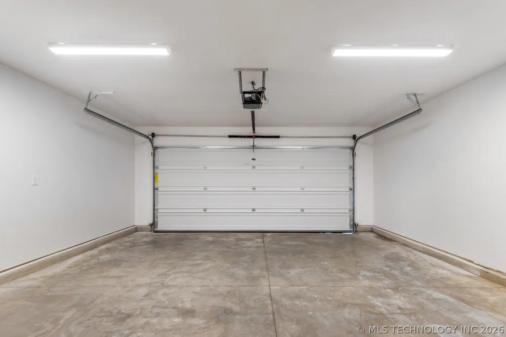 1312 Hummingbird Lane Grove, OK 74344