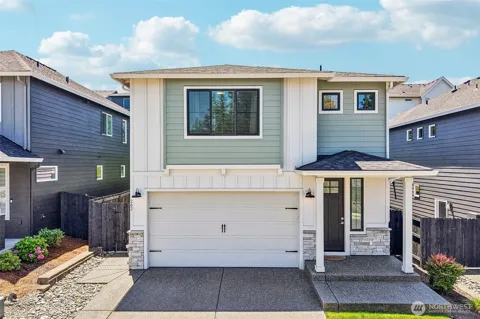 262 W Maple Street