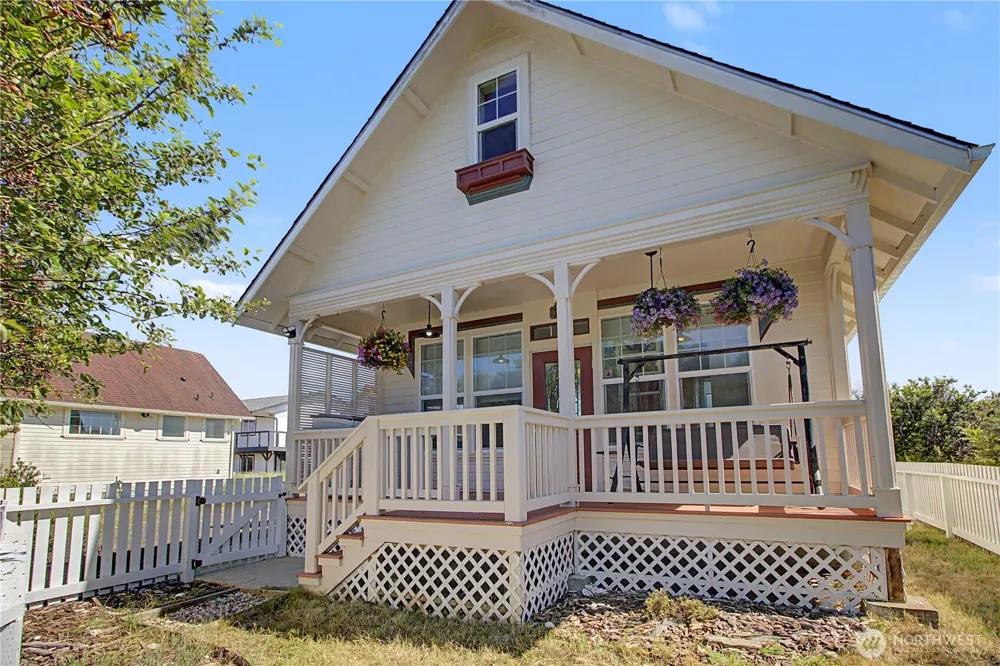 493 Ocean Spray St SW #A Ocean Shores, WA 98569