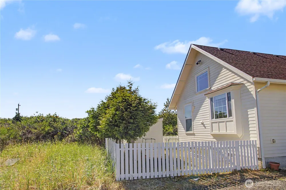493 Ocean Spray St SW #A Ocean Shores, WA 98569