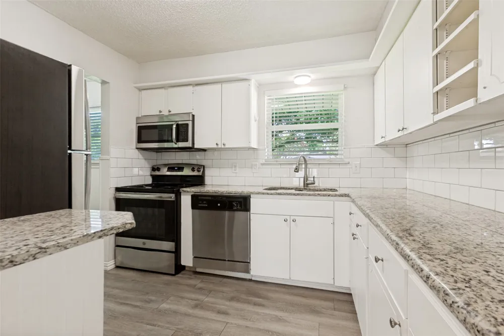 1130 Larkspur Drive Richardson, TX 75081